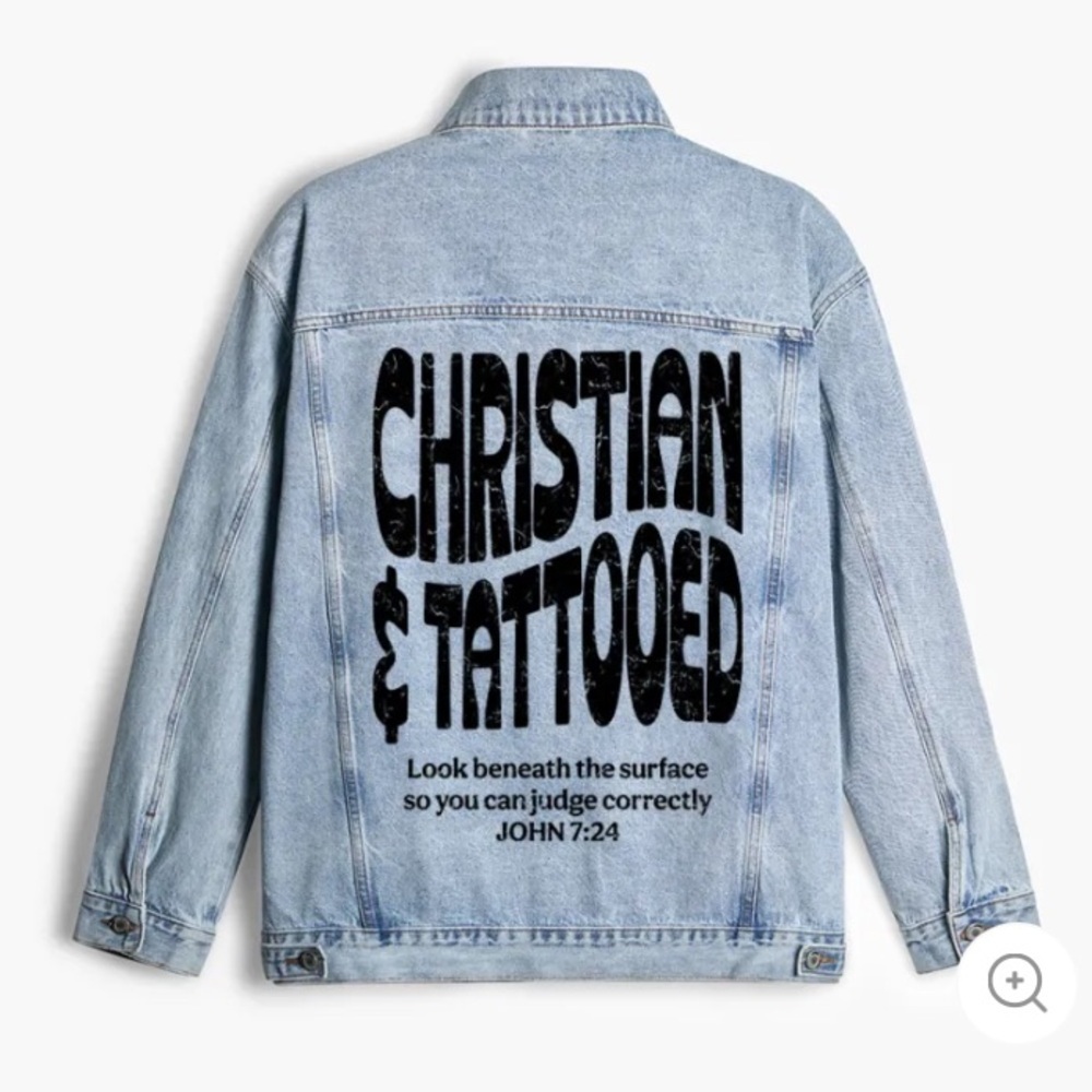 NWT Christian & Tattooed Light Blue Denim Jacket L Y84